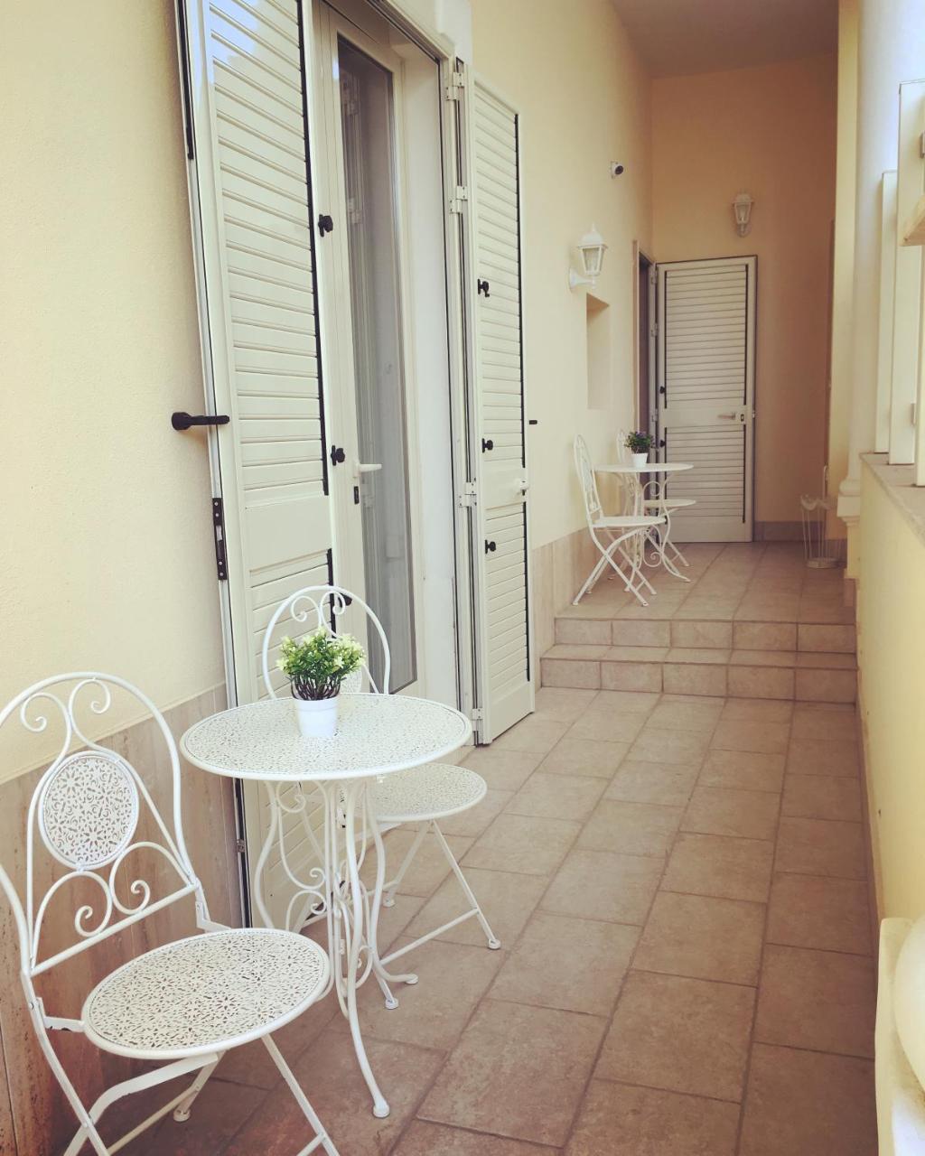 Hotel Domus Bianca Lancia Manfredonia Esterno foto